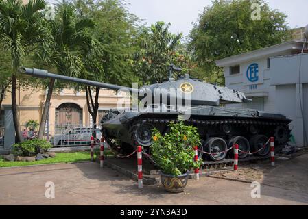 CHI MINH-VILLE, VIETNAM - 19 DÉCEMBRE 2015 : le char américain M41 Walker Bulldog au musée de Ho Chi Minh-ville. Vietnam Banque D'Images