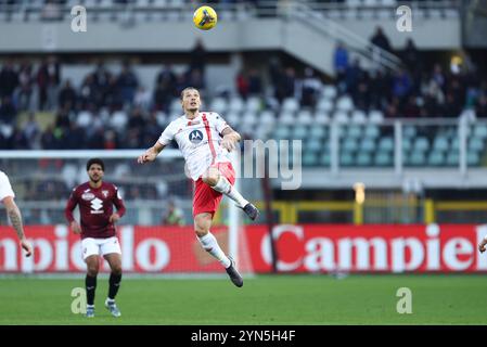 Turin, Italie. 24 novembre 2024. Mo111 du mo111#2 en action lors du match de Serie A entre Torino FC et AC Monza au Stadio Olimpico le 24 novembre 2024 à Turin, Italie . Crédit : Marco Canoniero/Alamy Live News Banque D'Images