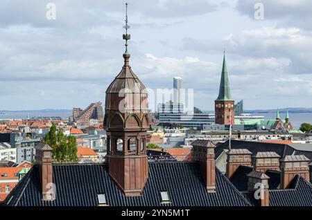 Aarhus, Danemark : vue aérienne de la ville Banque D'Images