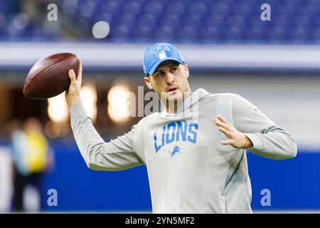 24 novembre 2024 : le quarterback des Lions de Détroit, Jared Goff (16 ans), lors d'un match d'avant-match de la NFL contre les Colts d'Indianapolis au Lucas Oil Stadium à Indianapolis, Indiana. John Mersits/CSM. Banque D'Images
