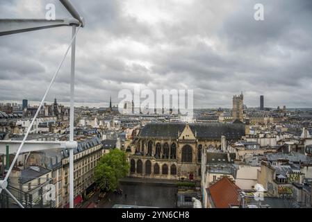 PARIS, FRANCE, 29 MAI 2022, architecture moderne et vue panoramique du Centre Pompidou à Paris, France, Europe Banque D'Images