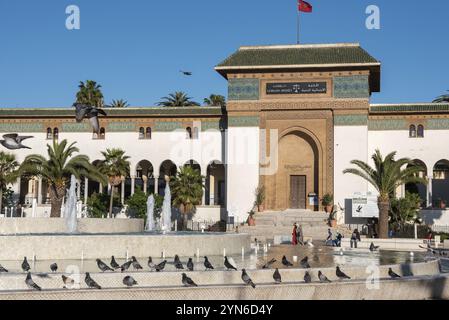 Cour Art Déco mauresque sur la place Mohammed V à Casablanca, Maroc, Afrique Banque D'Images