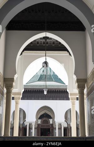 Entrée à une cour de la Grande Mosquée de Paris, France, Europe Banque D'Images