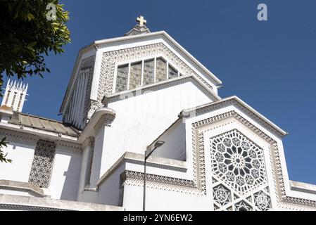 Belle cathédrale Art Déco réunissant Peter dans le centre de Rabat, Maroc, Afrique Banque D'Images