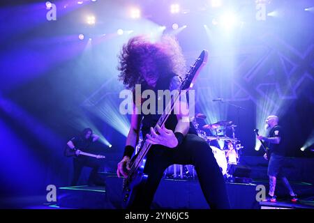 Londres, Royaume-Uni. ROYAUME-UNI. 23 novembre 2024. LONDRES, ANGLETERRE - 23 NOVEMBRE : Jon Donais, Frank Bello et Scott Ian de "Anthrax" jouant à Eventim Apollo le 23 novembre 2024 à Londres, Angleterre. CAP/Mar © Mar/Capital Pictures crédit : Capital Pictures/Alamy Live News Banque D'Images