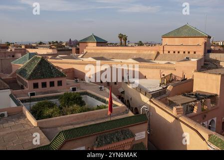 Horizon de la Madrassa Ben Youssef dans la médina de Marrakech, Maroc, Afrique Banque D'Images