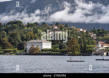 BELLAGIO, ITALIE, 02 OCTOBRE 2023, Villa Melzi d Eril à Bellagio au bord du lac de Côme, Italie, Europe Banque D'Images