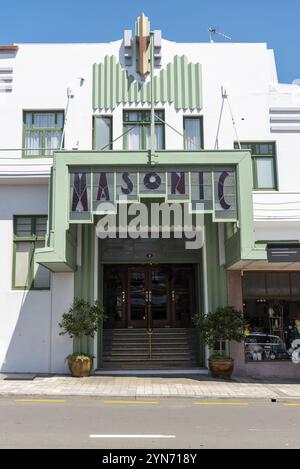 NAPIR, NOUVELLE-ZÉLANDE, 10 JANVIER 2023, l'hôtel Art déco maçonnique au centre-ville de Napier, Île du Nord de la Nouvelle-Zélande Banque D'Images