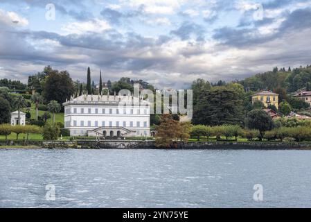 BELLAGIO, ITALIE, 02 OCTOBRE 2023, Villa Melzi d Eril à Bellagio au bord du lac de Côme, Italie, Europe Banque D'Images