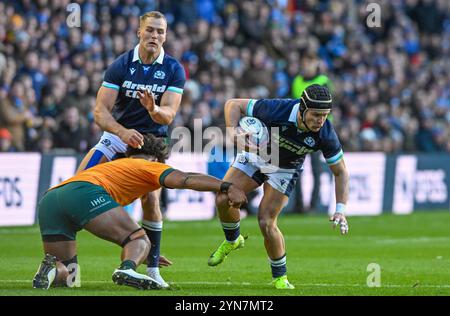 Édimbourg, Royaume-Uni. 24 novembre 2024. Rob Valetini d'Australie et Darcy Graham d'Écosse lors du match des Autumn Nation Series au Murrayfield Stadium d'Édimbourg. Le crédit photo devrait se lire : Neil Hanna/Sportimage crédit : Sportimage Ltd/Alamy Live News Banque D'Images