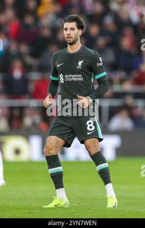 Southampton, Angleterre, Royaume-Uni, le 24 novembre 2024. Le milieu de terrain de Liverpool Dominik Szoboszlai (8 ans) lors du Southampton FC contre Liverpool FC English premier League Mary's Stadium, Southampton, Angleterre, Royaume-Uni le 24 novembre 2024 crédit : Every second Media/Alamy Live News Banque D'Images