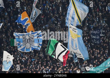 Rome, Latium. 24 novembre 2024. Les fans du Lazio lors du match de série A entre Lazio et Bologne au stade olympique de Rome, Italie, le 24 novembre 2024. Crédit crédit : massimo insabato/Alamy Live News Banque D'Images