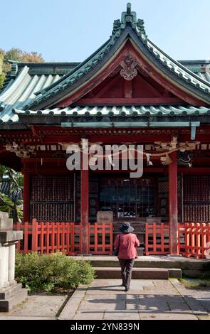 Le sanctuaire Ozaki Jinja, ou sanctuaire Kanazawa Jinja, est lié à la famille Maeda pendant l'époque Edo à Kanazawa, Ishikawa, au Japon. Banque D'Images