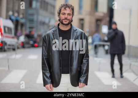 Teatro Lirico Giorgio Gaber , Milan, Italie, 24 novembre 2024, Guglielmo Scilla pendant VANITY FAIR STORIES 2024 - nouvelles Banque D'Images