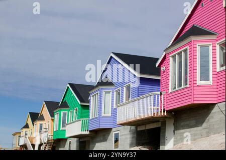 Maisons colorées à Illulisat au Groenland. Banque D'Images