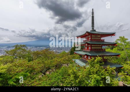 Montagne Fuji du parc Arakurayama Sengen Banque D'Images