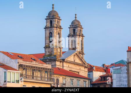 Espagne, Galice, Vigo, centre historique, collégiale Santa Maria ou co-cathédrale de Vigo construit au XIXe siècle dans un style néo-classique Banque D'Images