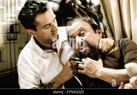 GOODFELLAS 1990 Warner Bros. Photos film avec Robert de Niro à droite et Chuck Low Banque D'Images
