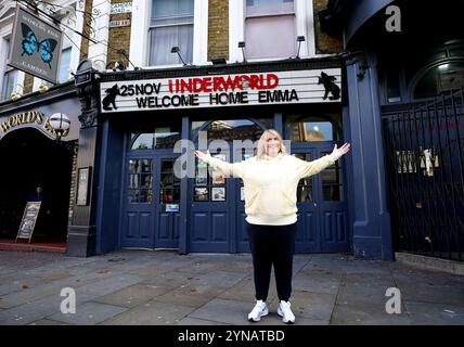 Emma Hayes, entraîneur-chef féminin des États-Unis, devant le pub World's End à Camden, Londres. Date de la photo : lundi 25 novembre 2024. Banque D'Images