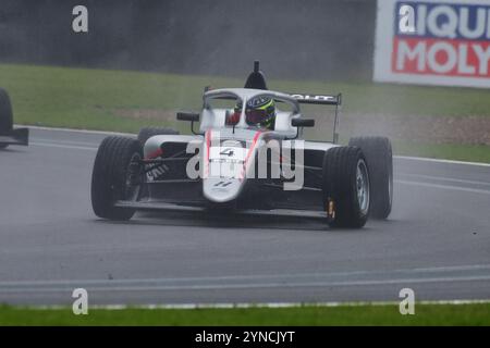 Reza Seewooruthun, Hitech Pulse-Eight, ROKiT F4 British Championship, certifié par la FIA, trois courses de vingt minutes sur le week-end sur le Silverst Banque D'Images