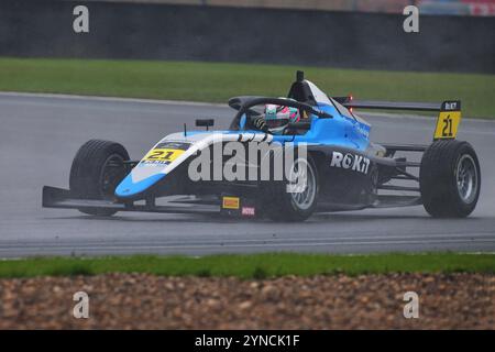 Emily Cotty, Phinsys by Argenti, ROKiT F4 British Championship, certifié par la FIA, trois courses de vingt minutes sur le week-end sur le Silverstone Na Banque D'Images