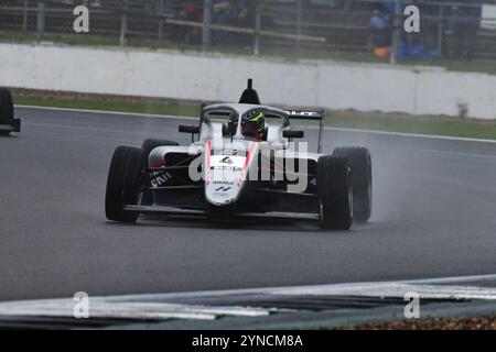 Reza Seewooruthun, Hitech Pulse-Eight, ROKiT F4 British Championship, certifié par la FIA, trois courses de vingt minutes sur le week-end sur le Silverst Banque D'Images