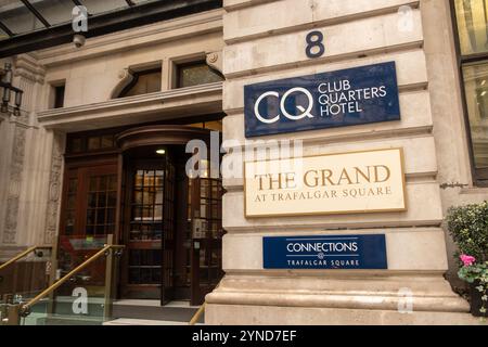LONDRES - 21 NOVEMBRE 2024 : The Grand, hôtel sur Northumberland Avenue près de Trafalgar Square Banque D'Images