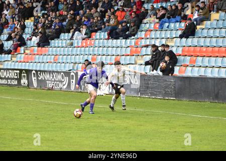 Fotografías del encuentro entre Salamanca UDS vs Becerril CF en la temporada 23/24 - Salamanca, España 12 de febrero de 2024 Banque D'Images