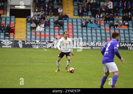 Fotografías del encuentro entre Salamanca UDS vs Becerril CF en la temporada 23/24 - Salamanca, España 12 de febrero de 2024 Banque D'Images