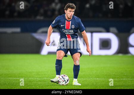 Paris, France. 22 novembre 2024. Joao NEVES du PSG lors du match de Ligue 1 entre le Paris Saint-Germain et le Toulouse FC le 22 novembre 2024 au stade du Parc des Princes à Paris, France - photo Matthieu Mirville/DPPI crédit : DPPI Media/Alamy Live News Banque D'Images