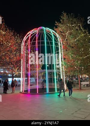 Londres, Royaume-Uni. 25 novembre 2024. Jolies décorations de Noël chez King's Cross à Londres. Crédit : Maureen McLean/Alamy Banque D'Images