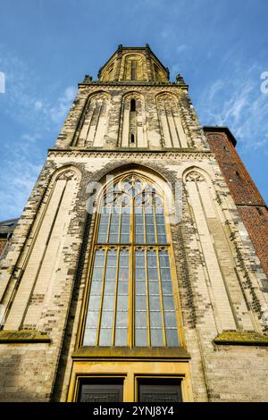 Bâtiments dans Emmerich am Rhein. Vieille église dans la ville. Banque D'Images