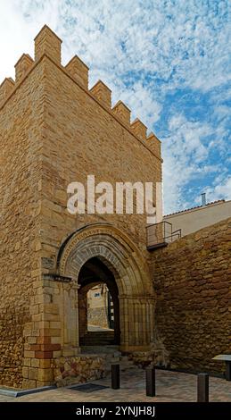 La Muralla de Lorca, porche de San Antonio, la Puerta de San Ginés, Stadtmauer, Turm, Pforte Banque D'Images