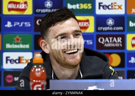 26 novembre 2024 ; Anfield et AXA Training Centre, Liverpool, Merseyside, Angleterre ; Conférence de presse et séance d'entraînement avant le match de l'UEFA Champions League entre Liverpool et le Real Madrid à Liverpool, Angleterre ; Andrew Robertson de Liverpool s'adressant aux médias lors de la conférence de presse d'aujourd'hui à Anfield avant le match de demain de la Ligue des Champions contre le Real Madrid. Banque D'Images