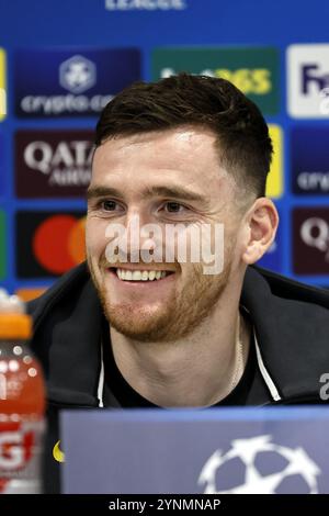 26 novembre 2024 ; Anfield et AXA Training Centre, Liverpool, Merseyside, Angleterre ; Conférence de presse et séance d'entraînement avant le match de l'UEFA Champions League entre Liverpool et le Real Madrid à Liverpool, Angleterre ; Andrew Robertson de Liverpool s'adressant aux médias lors de la conférence de presse d'aujourd'hui à Anfield avant le match de demain de la Ligue des Champions contre le Real Madrid. Banque D'Images