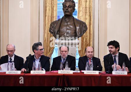 Milan, Italie la Forza del destino à la Scala programme inaugural de la saison Prima diffusa ithe photo::Conférence de présentation institutionnelle Banque D'Images