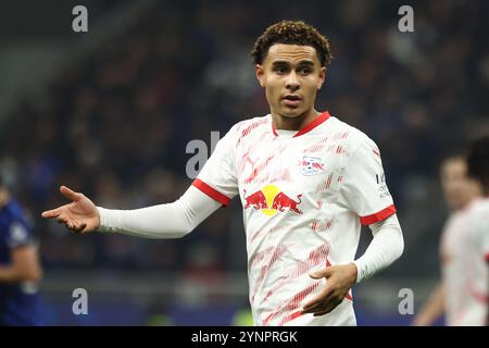 Mailand, Italie. 26 novembre 2024. Football : Ligue des Champions, Inter Milan - RB Leipzig, ronde préliminaire, journée 5 au Stadio Giuseppe Meazza, Antonio Nusa gesticulate de Leipzig. Crédit : Jan Woitas/dpa/Alamy Live News Banque D'Images