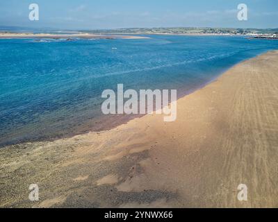 Vue aérienne de l'estuaire Taw et Torridge, où les rivières Taw et Torridge rejoignent la mer, près de Bideford et Barnstaple, Devon, Grande-Bretagne. Banque D'Images