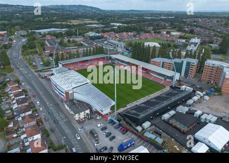 Vue aérienne de l'hippodrome, terrain de Wrexham AFC, pays de Galles. Banque D'Images