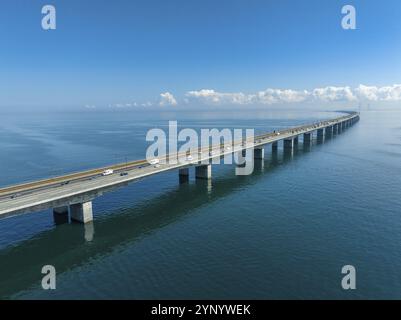 Vue aérienne du pont du Grand Belt au Danemark. Il relie les îles de Funen et Sealand à travers la Grande ceinture Banque D'Images