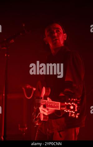 Londres, Royaume-Uni. 27 novembre 2024. Les Snut jouent dans un Roundhouse à guichet fermé à Camden. Cristina Massei/Alamy Live News. Banque D'Images