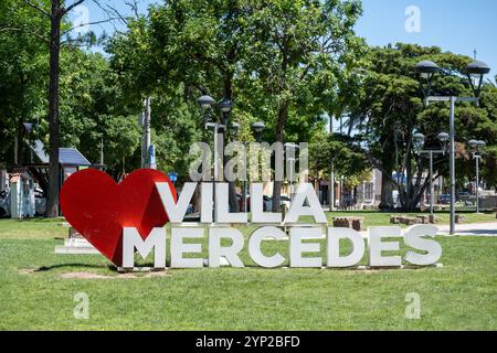 Inscrivez-vous en espagnol lisant 'Villa Mercedes' à San Luis, Argentine Banque D'Images