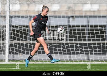 Antalya, Turquie. 28 novembre 2024. Feli Delacauw photographiée lors de la séance d'entraînement MD-1 de la Journée, 1 jour avant un match entre les équipes nationales d'Ukraine et de Belgique, a appelé les Red Flames lors du deuxième play-off des qualifications européennes féminines de l'UEFA 2023-24, le jeudi 28 novembre 2024 à Antalya, Turquie . Crédit : Sportpix/Alamy Live News Banque D'Images