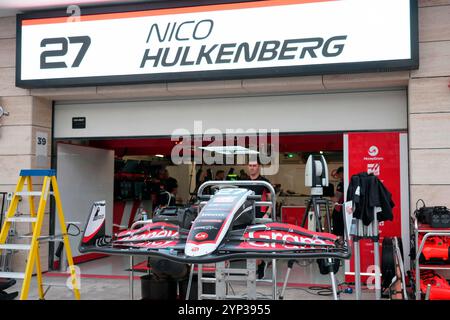 Doha, Katar. 28 novembre 2024. 28.11.2024, circuit international de Losail, Doha, formule 1 Qatar Airways Qatar Grand Prix 2024, dans la photo aile avant de Haas crédit : dpa/Alamy Live News Banque D'Images