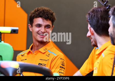 Doha, Qatar. 28 novembre 2024. Lando Norris (GBR) McLaren. 28.11.2024. Championnat du monde de formule 1, route 23, Grand Prix du Qatar, Doha, Qatar, journée de préparation. Le crédit photo devrait se lire : XPB/Alamy Live News. Banque D'Images