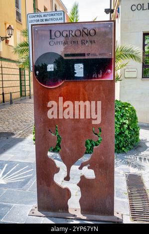 Logrono, Espagne- 26 mai 2024 : signe de bienvenue pour Logrono Capital Del Rioja Banque D'Images