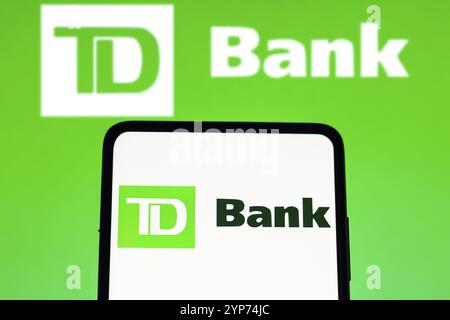 Dans cette illustration photo, le logo de la Banque TD affiché sur un téléphone intelligent Banque D'Images