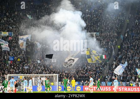 28 novembre 2024, stade Olimpico, Rome, Italie ; UEFA Europa League Football match ; Lazio contre Ludogorets ; supporters de Lazio Banque D'Images