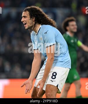 Rome, Italie. 28 novembre 2024. Matteo Guendouzi du Lazio réagit lors du match de la phase de ligue entre le Lazio et Ludogorets à l'UEFA Europa League à Rome, Italie, le 28 novembre 2024. Crédit : Alberto Lingria/Xinhua/Alamy Live News Banque D'Images