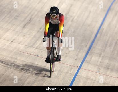 Apeldoorn, pays-Bas. 29 novembre 2024. APELDOORN, PAYS-BAS - NOVEMBRE 29 : Propster of Germany lors du Round 2 de la Ligue des Champions de piste UCI à Omnisport le 29 novembre 2024 à Apeldoorn, pays-Bas. (Photo de Peter Lous/BSR Agency) crédit : BSR Agency/Alamy Live News Banque D'Images